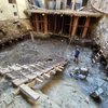 У Львові виявили давній будинок, встановлений на дерев'яних балках