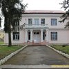 Біля управління освіти встановлять кований паркан