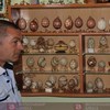  «Волинський Фаберже» витягнув яєчну шкарлупу висотою у 8 сантиметрів до 18,5
