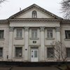 Профспілка працівників освіти хоче орендувати приміщення у центрі за гривню