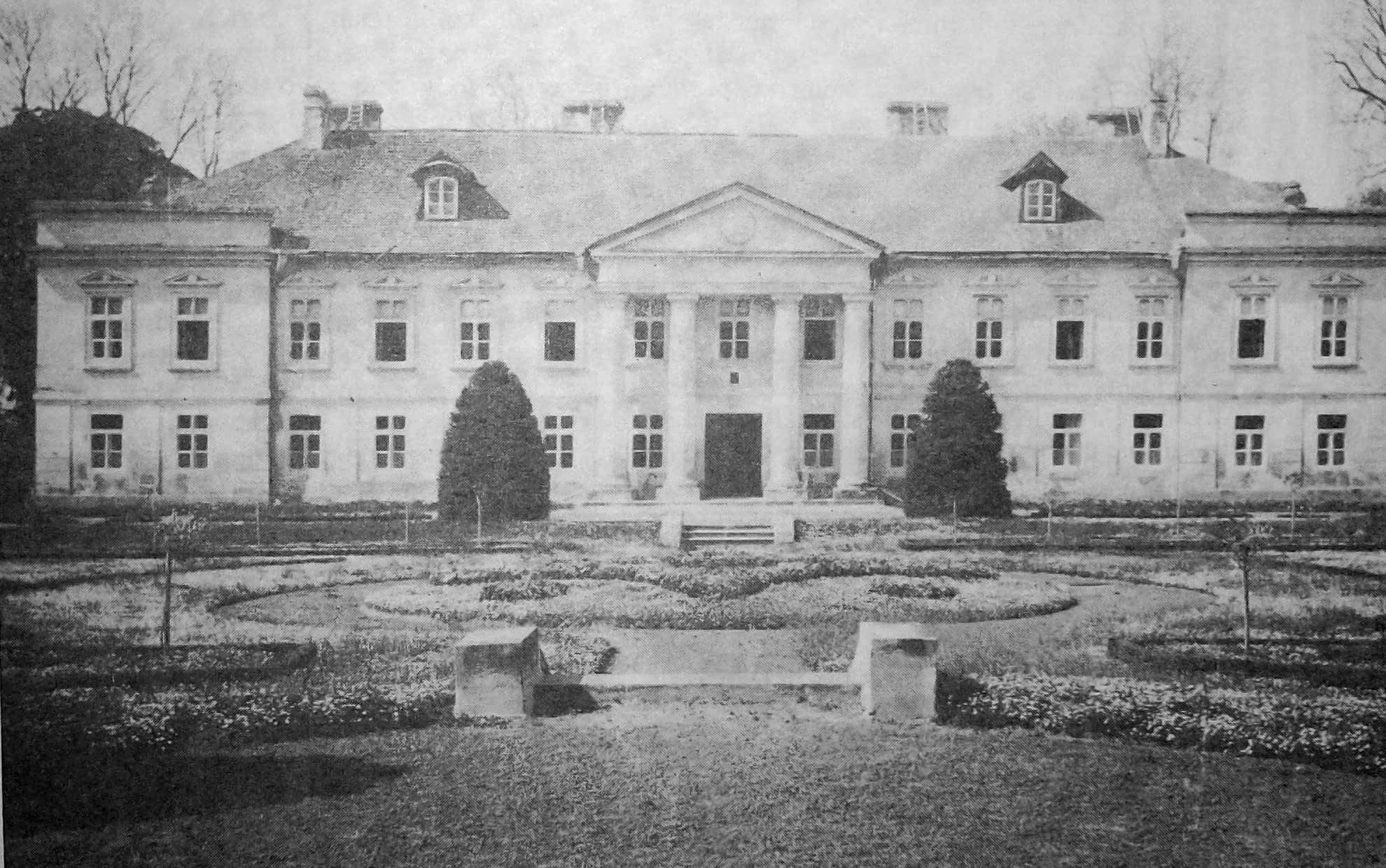 Палаци Волині: порицька резиденція Чацьких