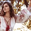 Пісню «Два кольори» виконали французькою