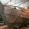 У Запоріжжі відреставрували 300-літню козацьку чайку, яку підняли з дна