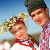 «А в рум'янці така сила, що всі квіти погасила»: якими компліментами користувалися колись українці