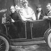 Волиняни на світлинах фотосалонів початку ХХ століття