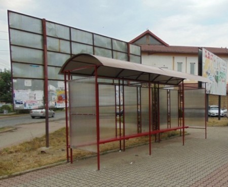 Лучани просять облаштувати зупинку