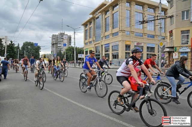 У Луцьку відбувся «велопробіг бандерівців»