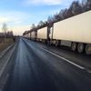 Волиняни вимагають припинити транзит вантажівок з Росії 