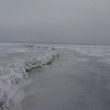 Льодові хвилі Пулемецького озера. Фото