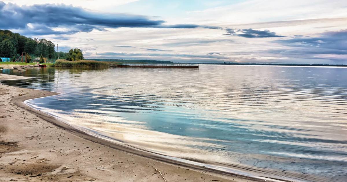 В озері Світязі знайшли табличку з розкладом руху теплохода. ФОТО В озері Світязі знайшли табличку з розкладом руху теплохода. ФОТО