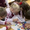 У луцькій школі вишивають карту України