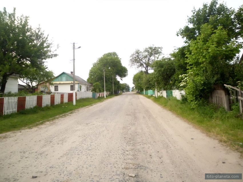У Луцьку просять відремонтувати вулиці, які не бачили асфальту з 50-х років 