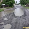 Мешканці вулиці Трутовського «пливуть» на роботу