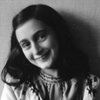 Легенда Анна Франк. Вона мріяла стати журналісткою
