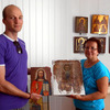 Син родини Мареничів передав у Музей волинської ікони сімейні реліквії
