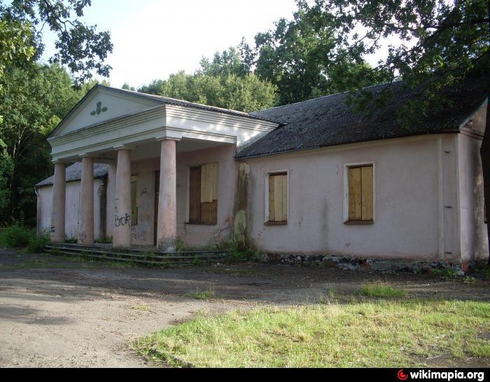 На Волині просять відремонтувати будинок культури